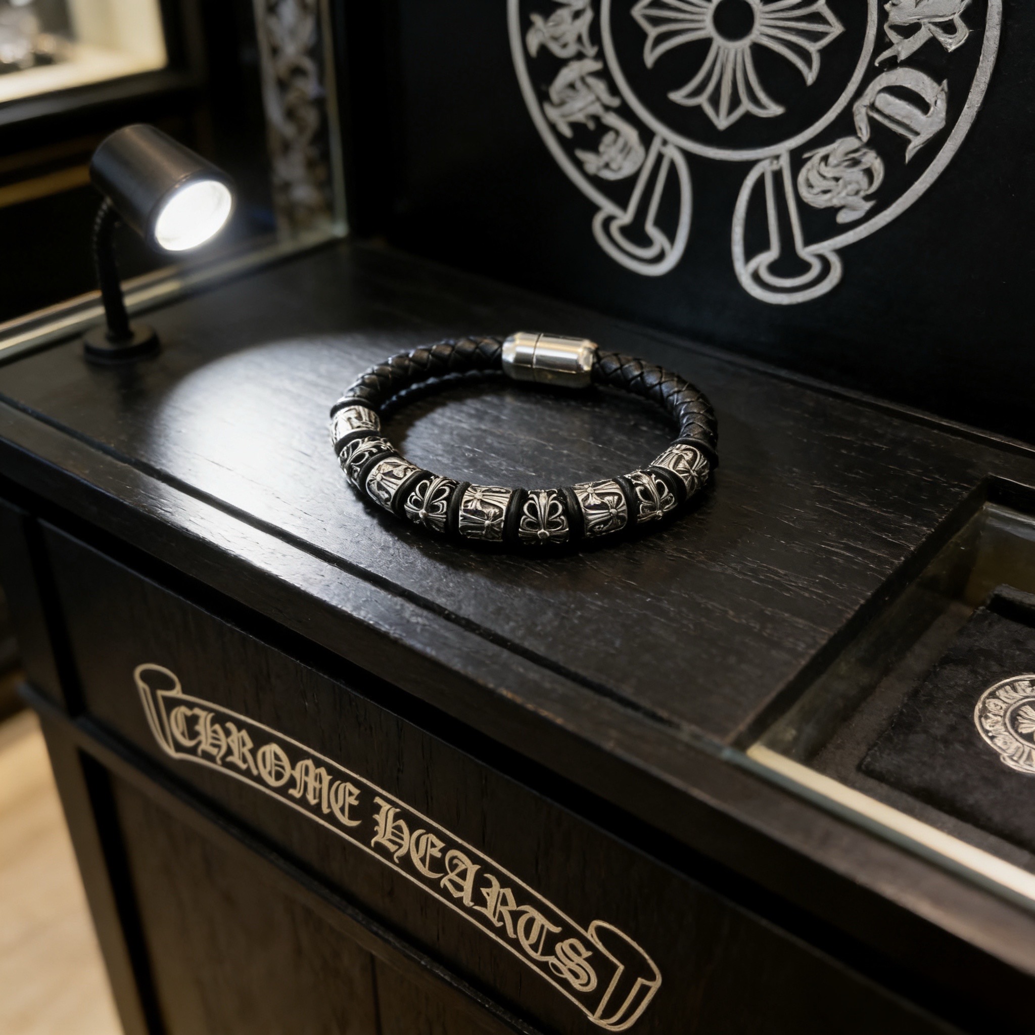 Chrome Hearts Chrome He@rts 克罗心十字架皮绳手绳手链～