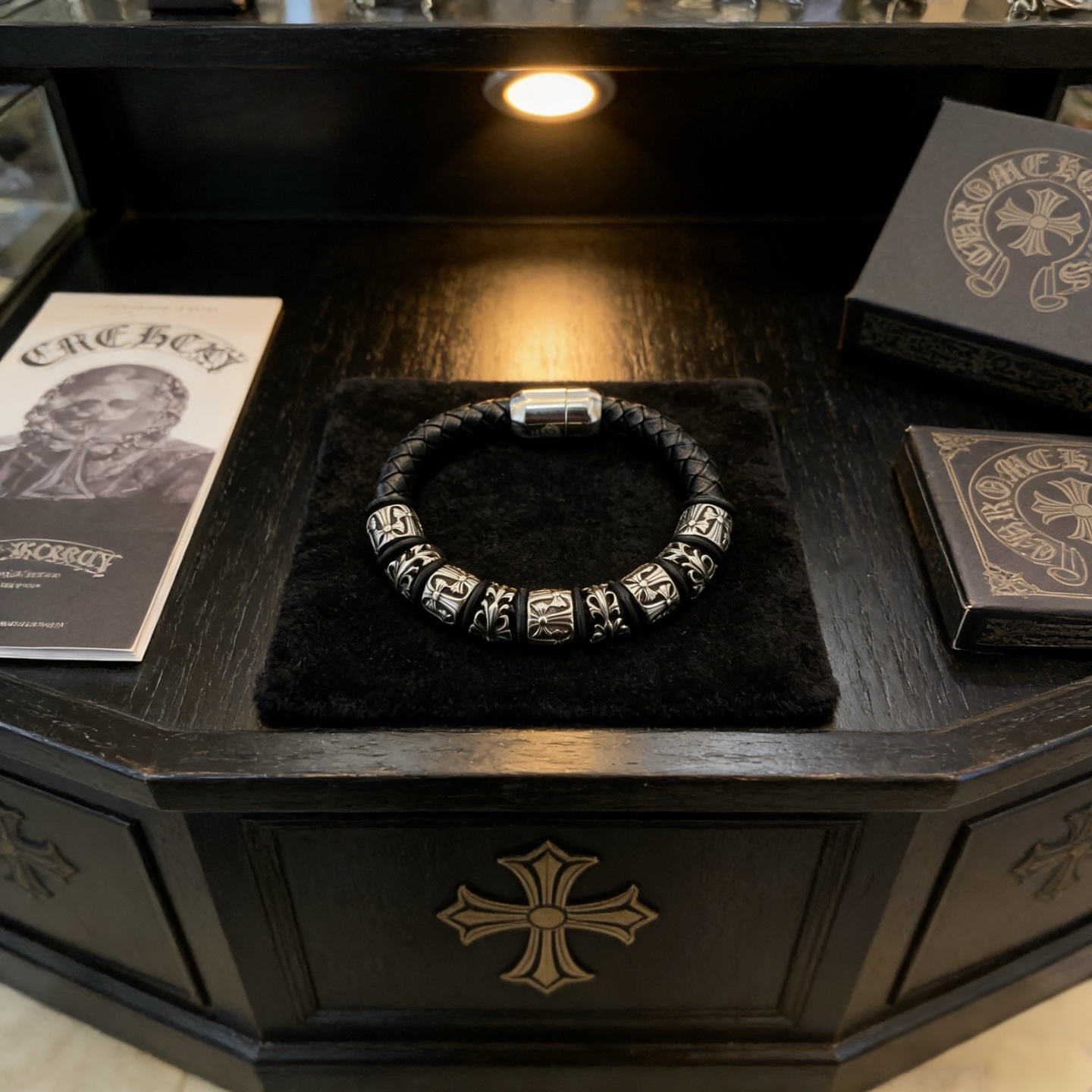 Chrome Hearts Chrome He@rts 克罗心十字架皮绳手绳手链～