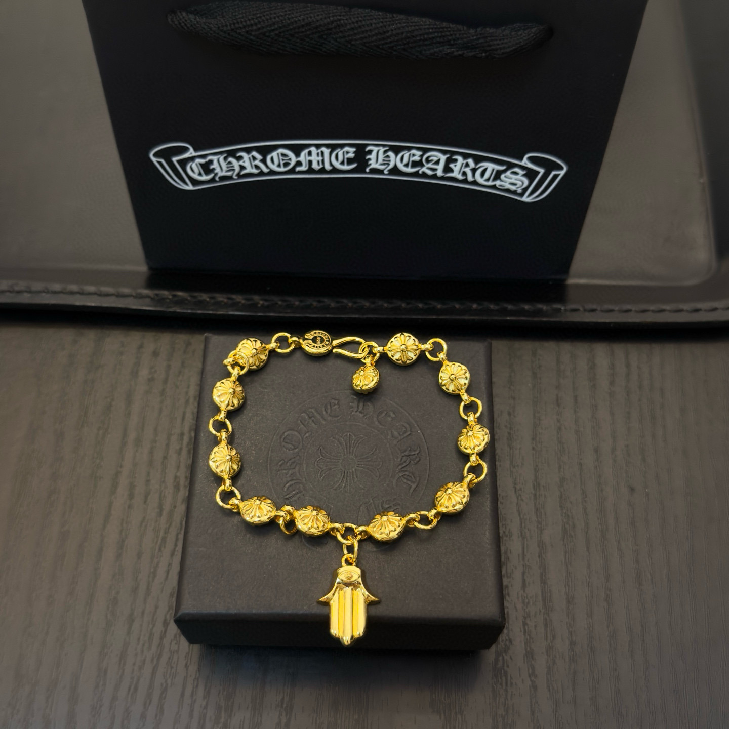 Chrome Hearts 新款【 品质】Chrome Hearts克罗心 黄金色十字花球手链
