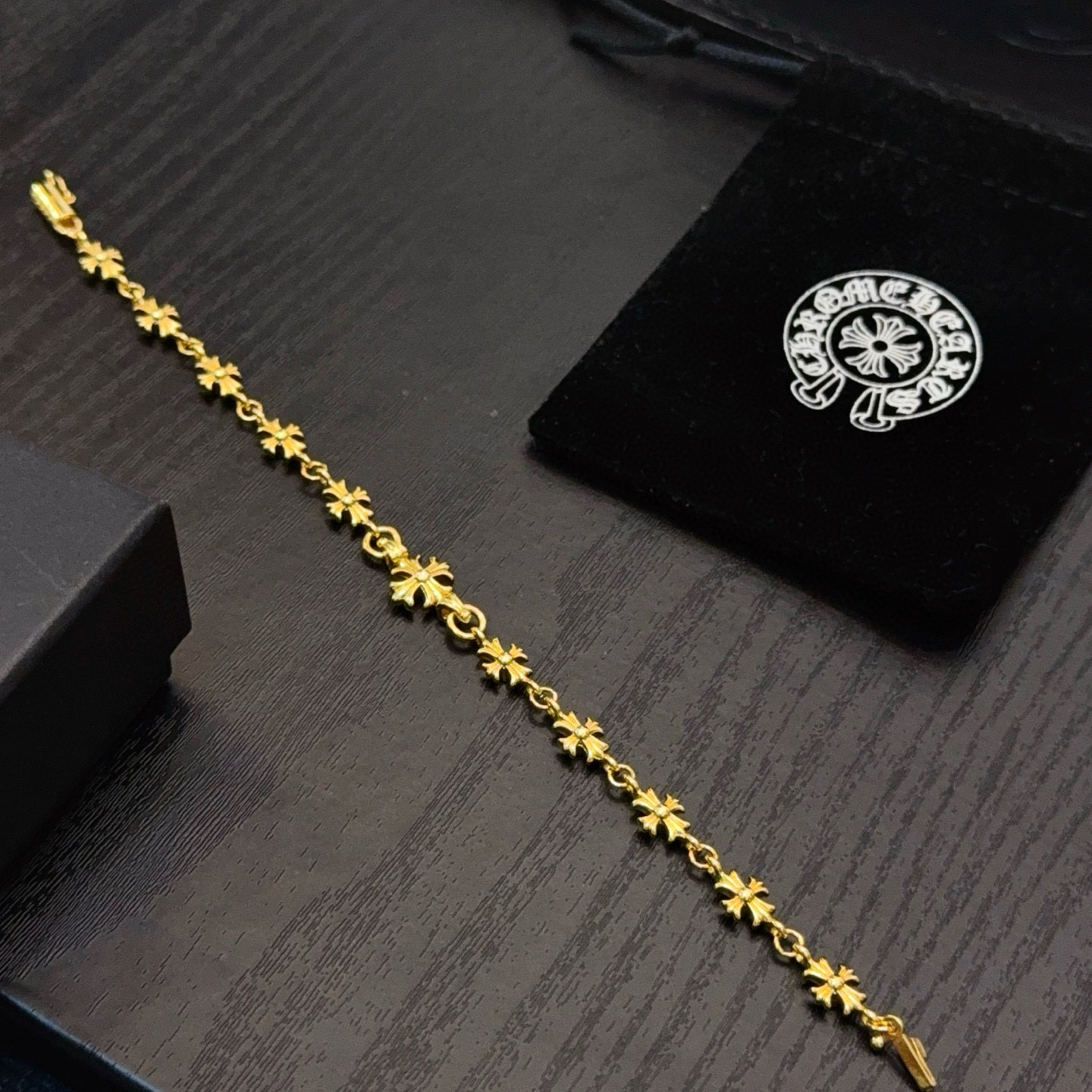Chrome Hearts 新款【 品质】Chrome Hearts克罗心黄金色粉钻十字架手链