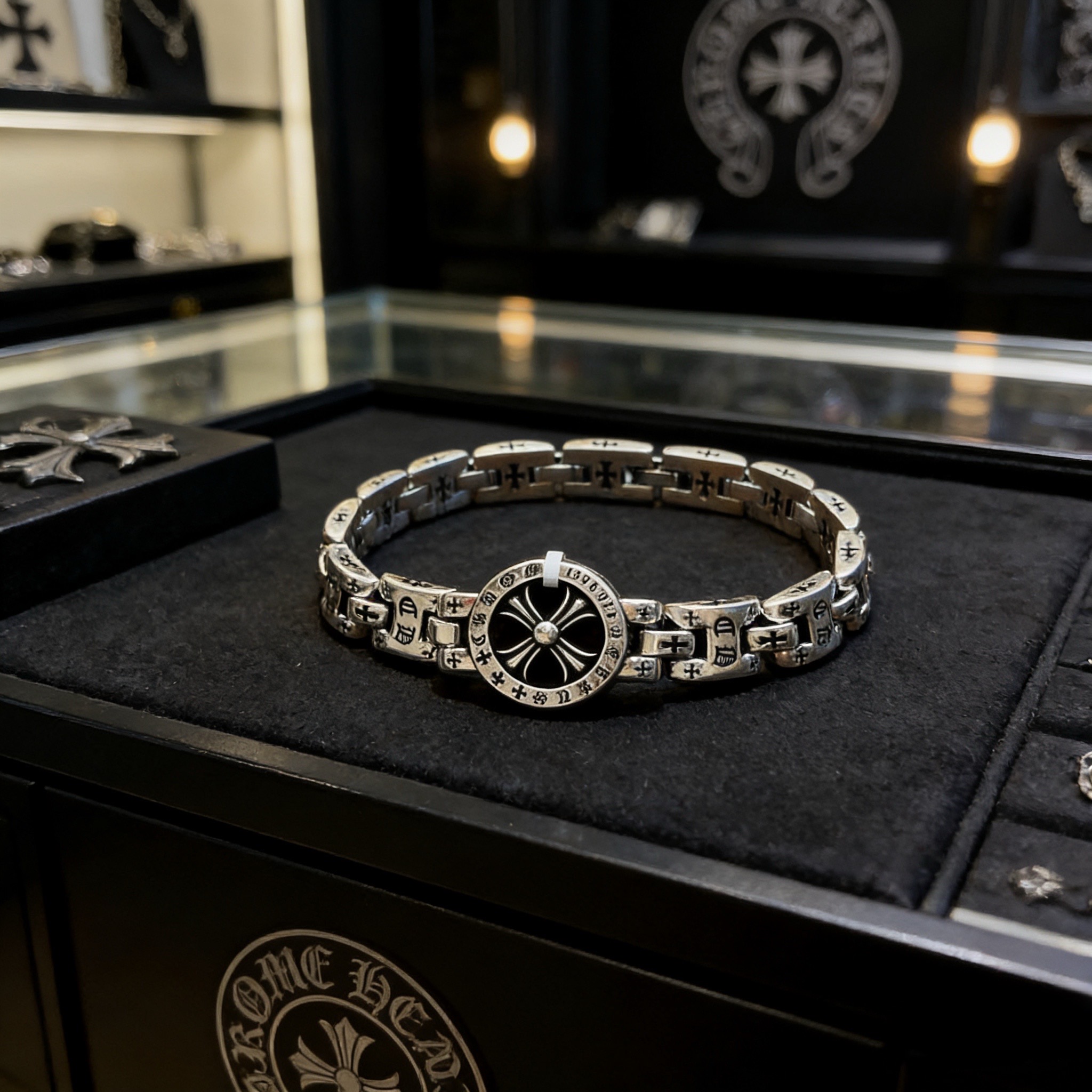 Chrome Hearts 品质Chrome Hearts克罗心 十字架表带手链