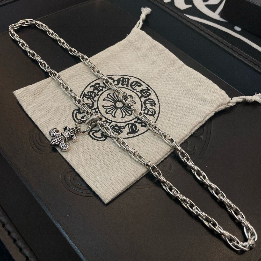 Chrome Hearts 新款【 品质】Chrome Hearts克罗心十字花球项链 圆环绿钻十字架吊坠