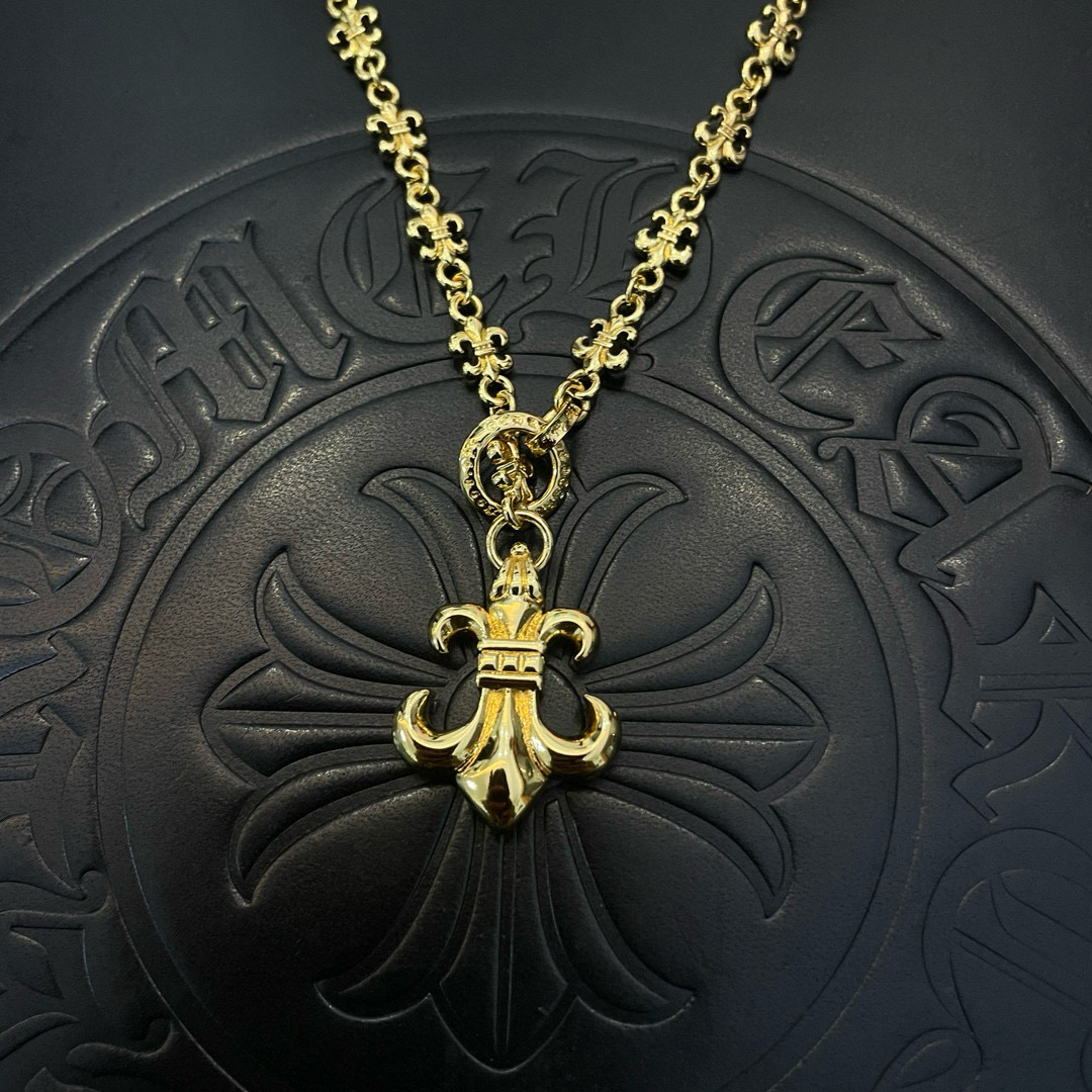 Chrome Hearts 新款【 品质】Chrome Hearts克罗心黄金色绿典童军花项链