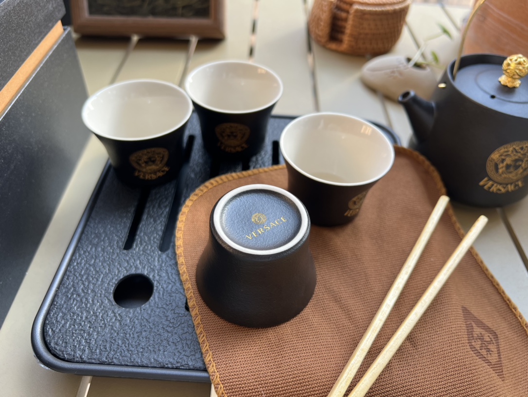 VERSACE范思哲黑陶茶具套组,享茗茶乐趣,为生活注入元气活力,畅想茶趣 4