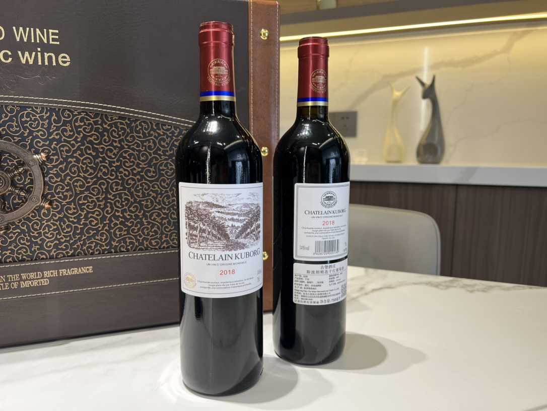 A box of 6 bottlesAuthentic Lafite Rothschild produced winery famous win - Comprehensive 7