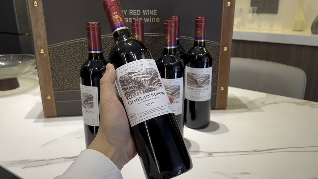 The winery has of imported red wine channels and there is no replenishme - BeautyMakeUp