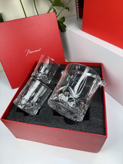 Baccarat Harmonie/Nancy Ice Bucket & Tumbler Set - Elegant Crystal Glassware 1 Baccarat Harmonie/Nancy Ice Bucket & Tumbler Set - Elegant Crystal Glassware