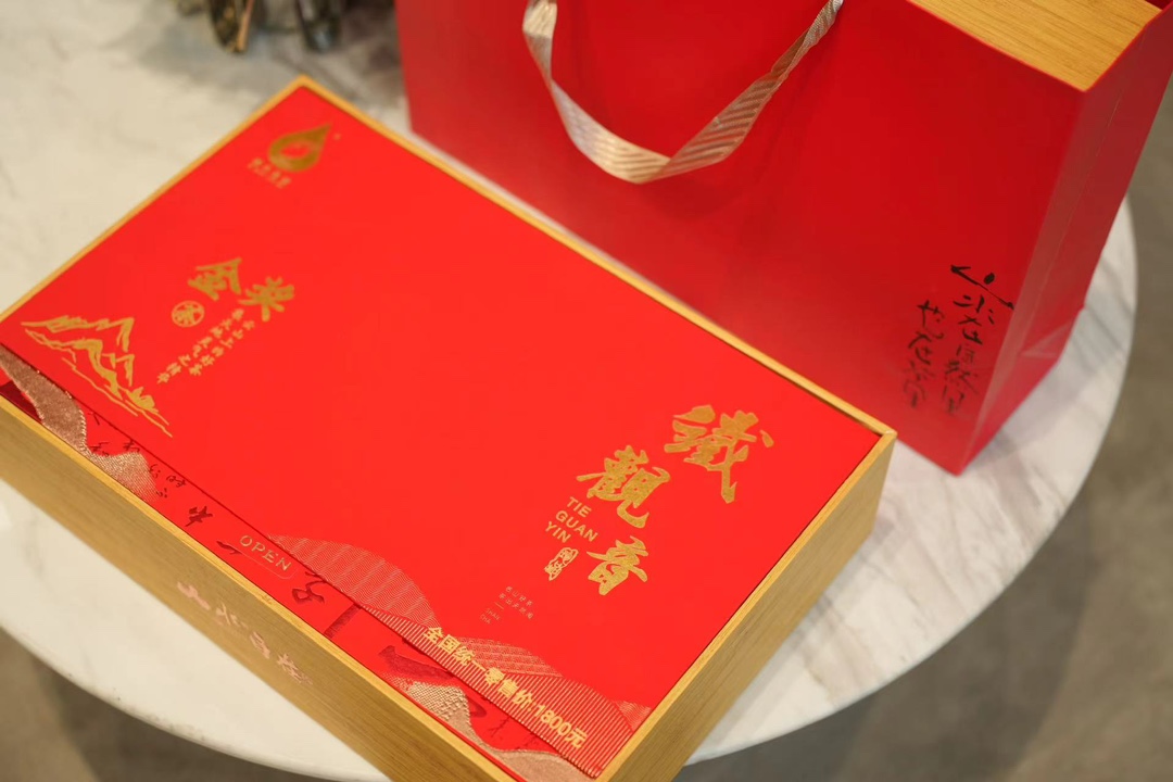 送礼 选茶叶 碧水金波铁观音 6