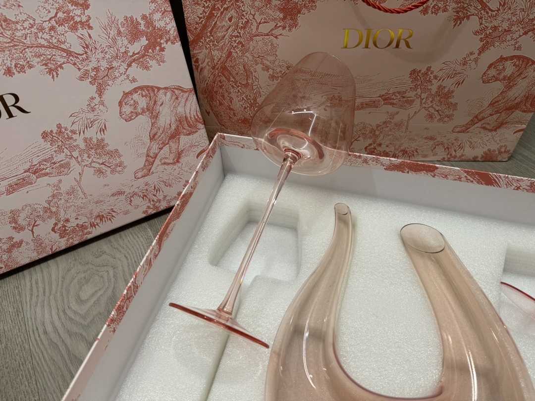 迪奥Dior火烈鸟红酒杯醒酒器套装 5