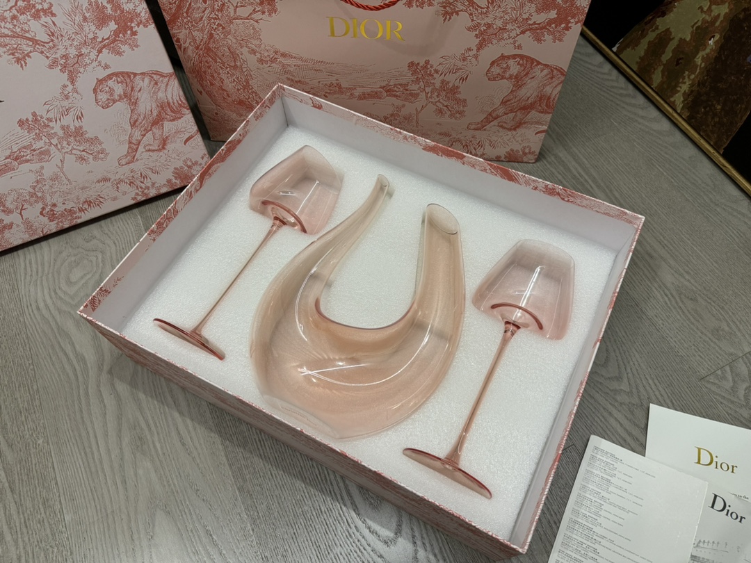 迪奥Dior火烈鸟红酒杯醒酒器套装 2