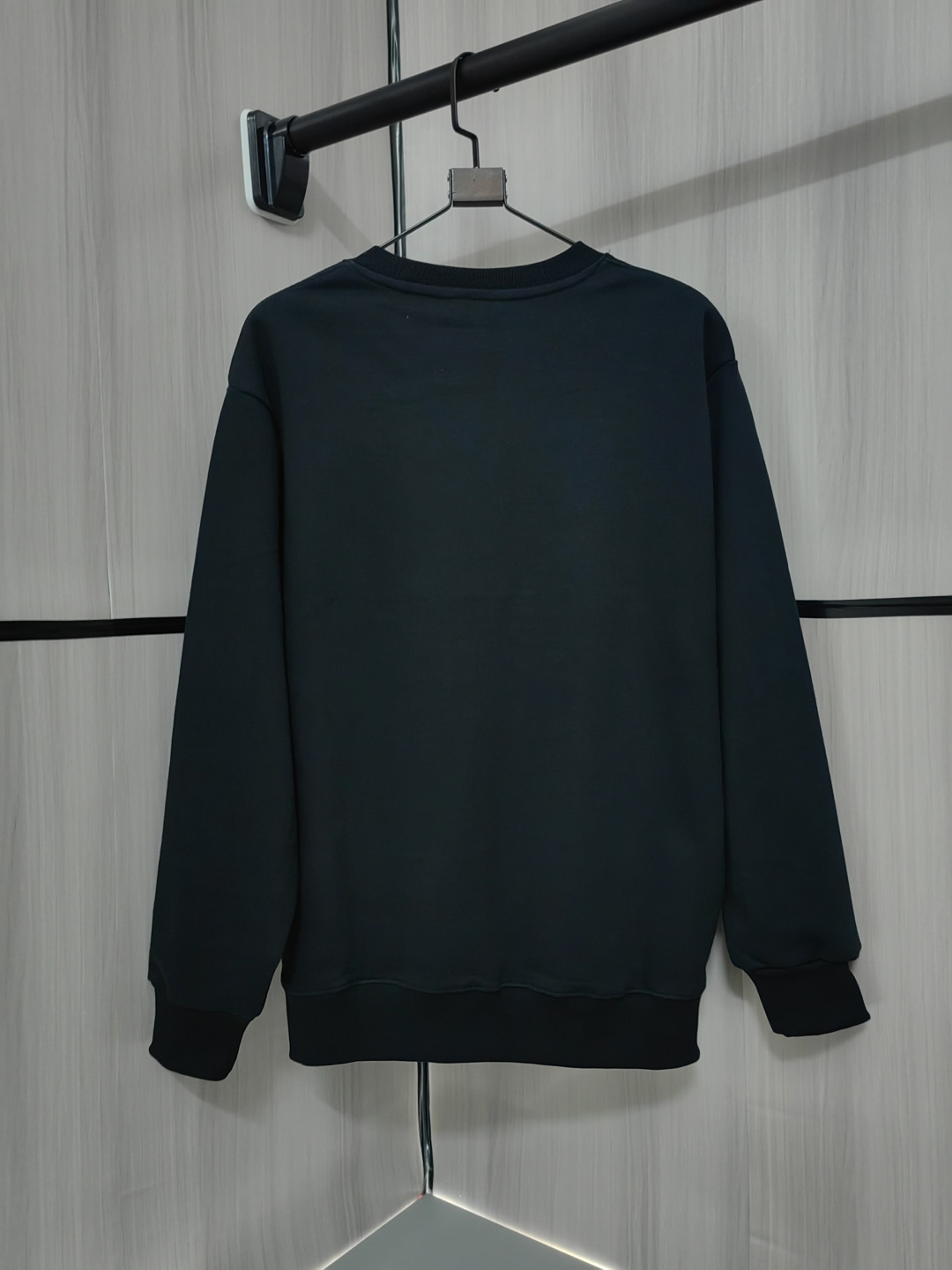 BUEBERRY メンズ・レディース兼用 ルーズフィットクルーネックスウェット