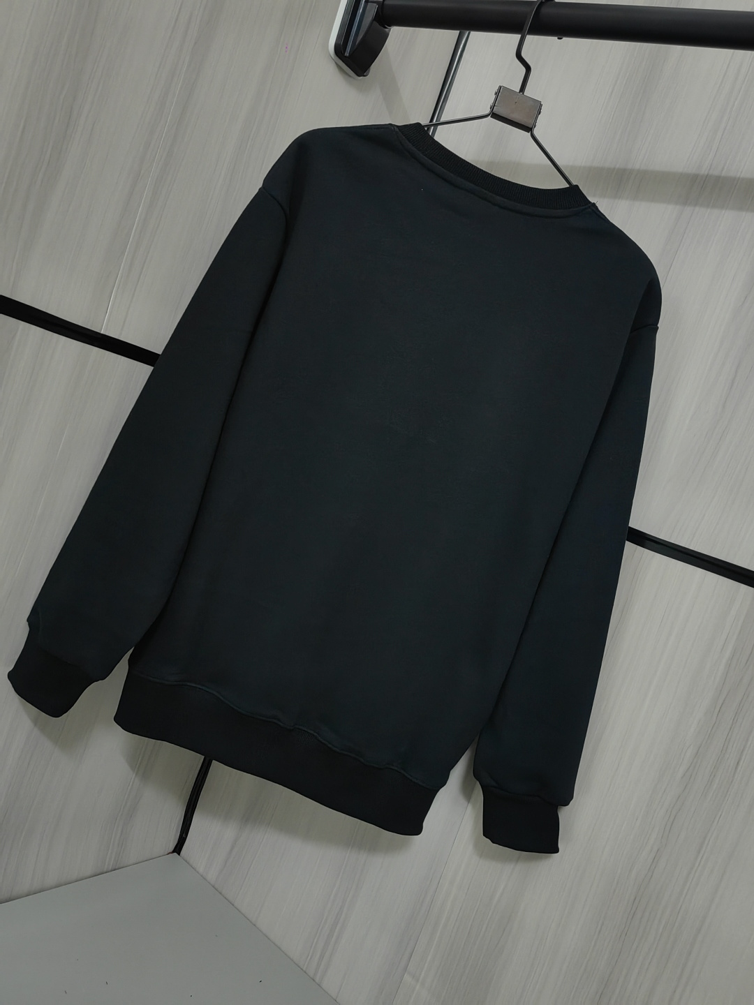 BUEBERRY メンズ・レディース兼用 ルーズフィットクルーネックスウェット