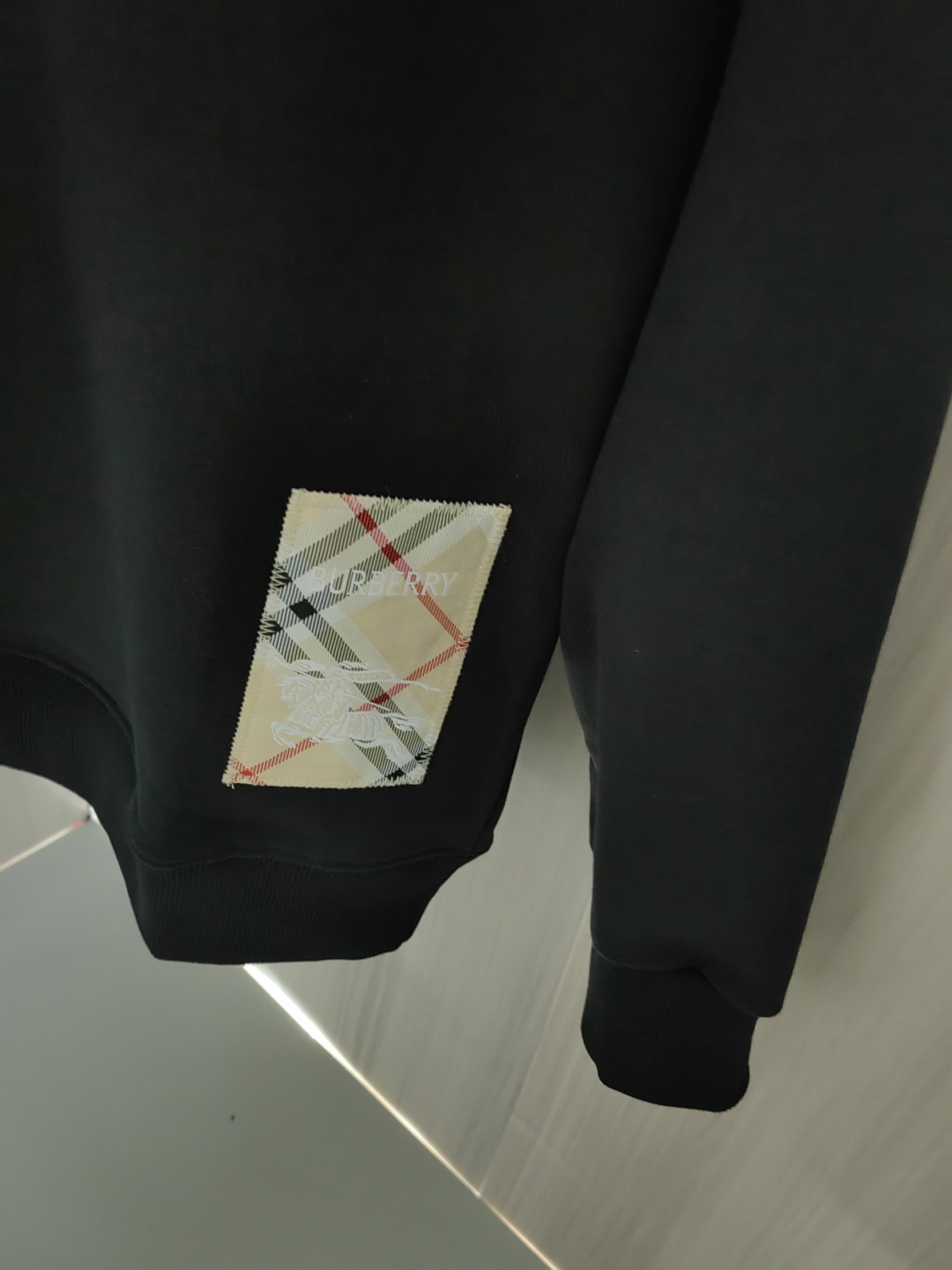 BUEBERRY メンズ・レディース兼用 ルーズフィットクルーネックスウェット