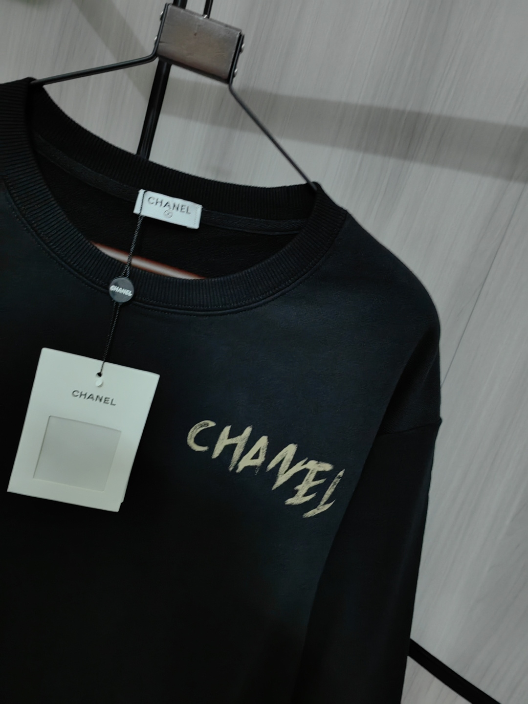 CHANEL 圆领卫衣 - 高品質コットン素材・ユニセックスデザイン