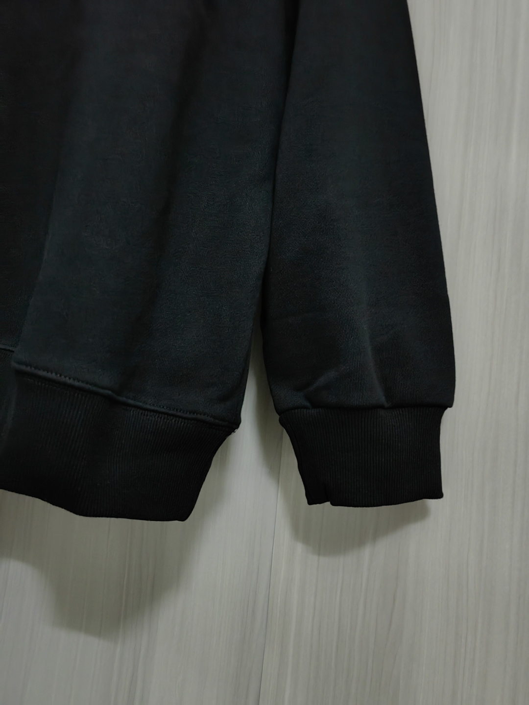 CHANEL 圆领卫衣 - 高品質コットン素材・ユニセックスデザイン