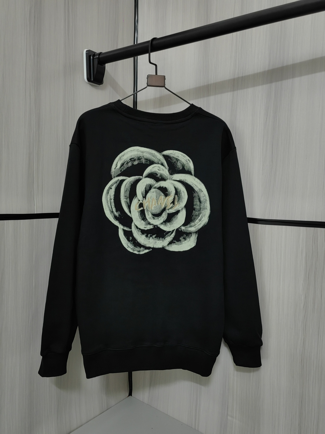 CHANEL 圆领卫衣 - 高品質コットン素材・ユニセックスデザイン