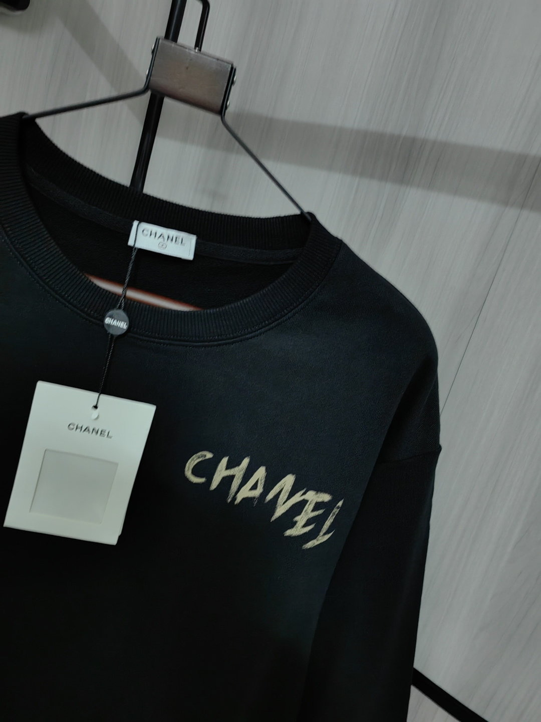 CHANEL 圆领卫衣 - 高品質コットン素材・ユニセックスデザイン