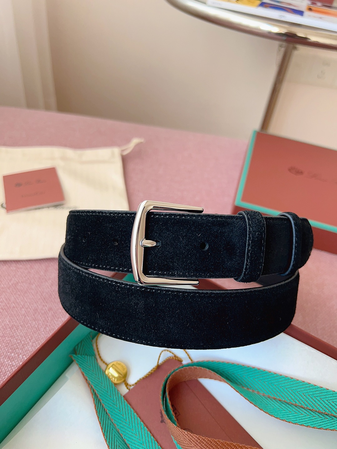Loro Piana 240 《Loro Piana》LP 料，品质毋庸置疑，传递内敛与雅致，休闲 ，宽度3.5CM