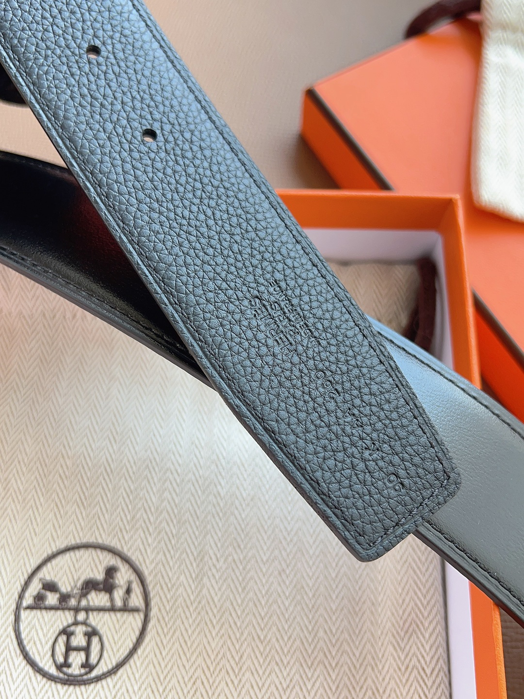 Hermes Style Black Leather Men's Belts Men's Belts Men's Belt detail image 6 from source 766385