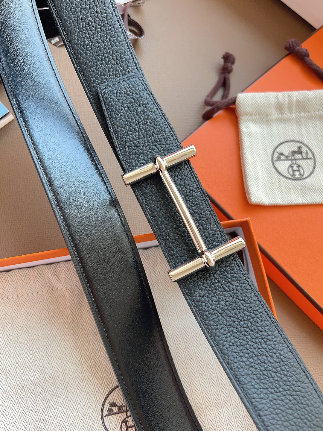 Hermes Style Black Leather Men's Belts Men's Belts Men's Belt detail image 8 from source 766385