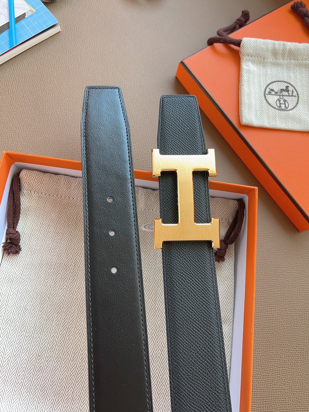 Hermes Style Black Leather Men's Belts Men's Belts Men's Belt detail image 5 from source 766381
