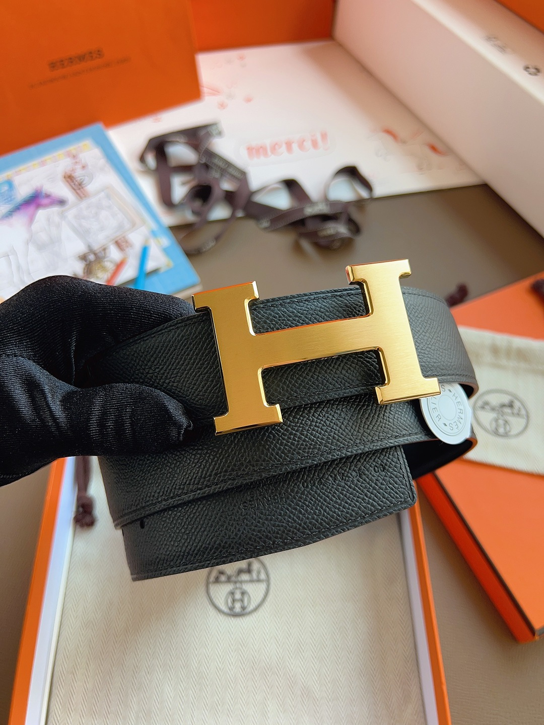Hermes Style Black Leather Men's Belts Lookbook Reference image 2