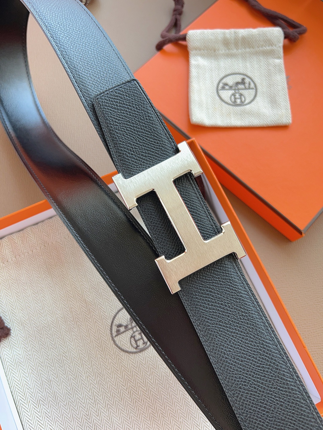 Hermes Style Black Leather Men's Belts Men's Belts Men's Belt detail image 8 from source 766382