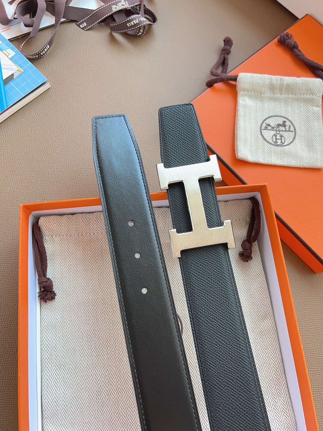 Hermes Style Black Leather Men's Belts Men's Belts Men's Belt detail image 5 from source 766382