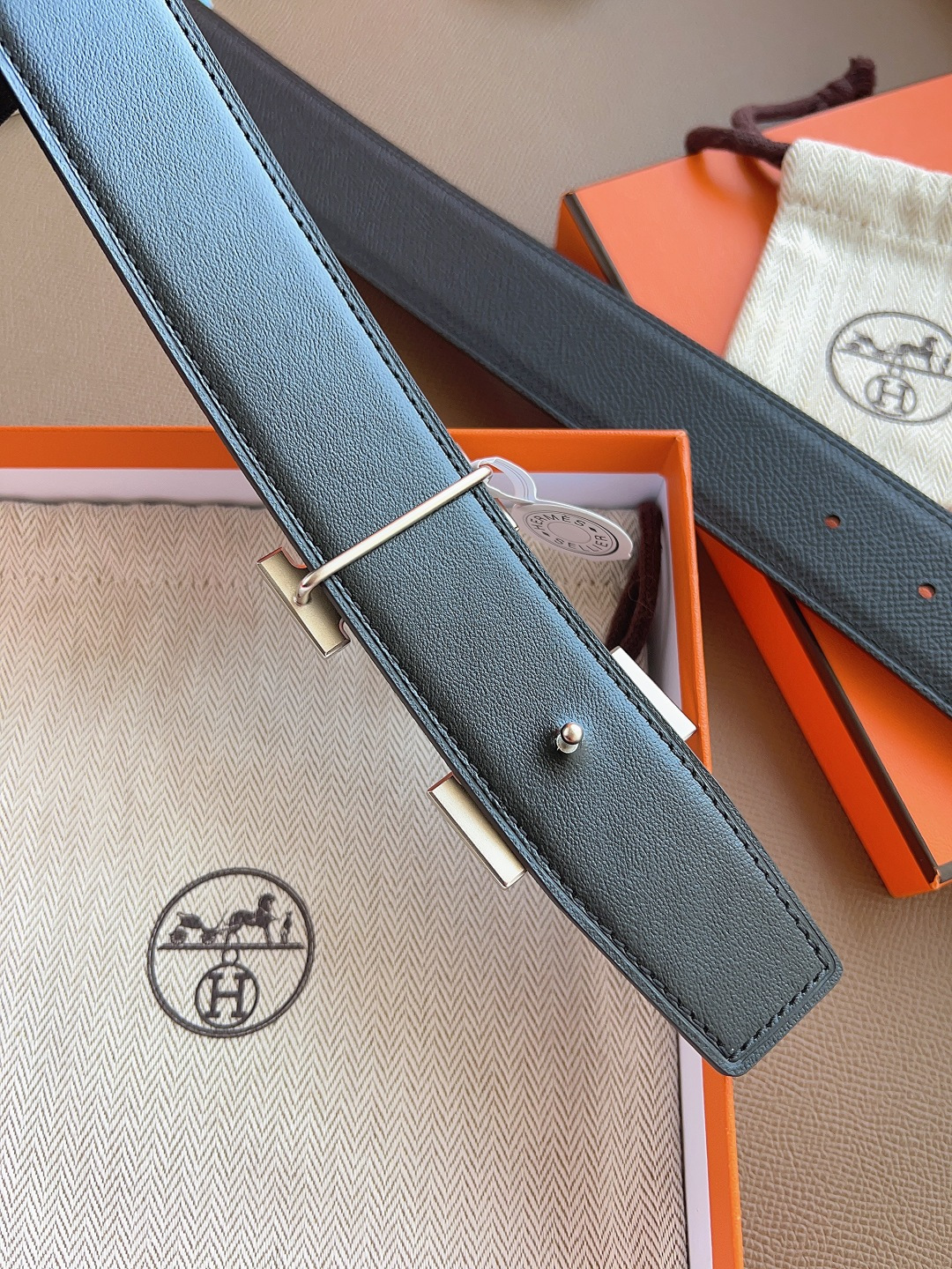 Hermes Style Black Leather Men's Belts Men's Belts Men's Belt detail image 7 from source 766382