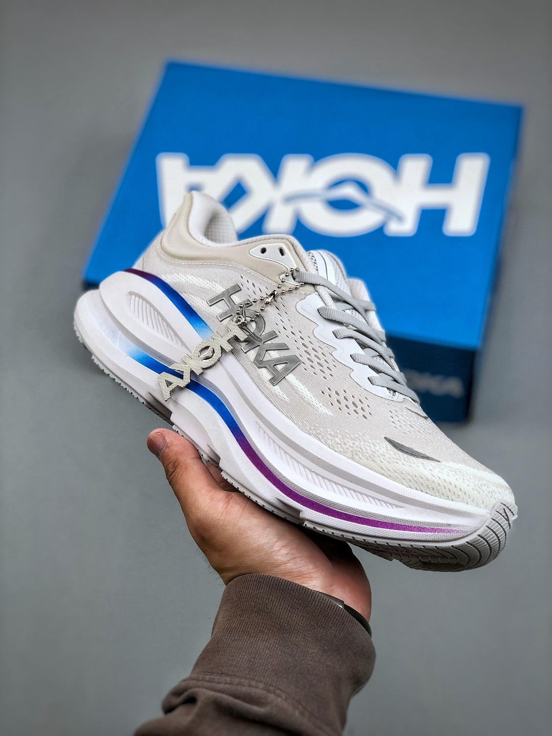 Hoka One One Clifton 9 Low Olive Running Shoes - Lightweight & Cushioned 4 cmp o 1iquomhji1bv613ulrqhsjp1jff2
