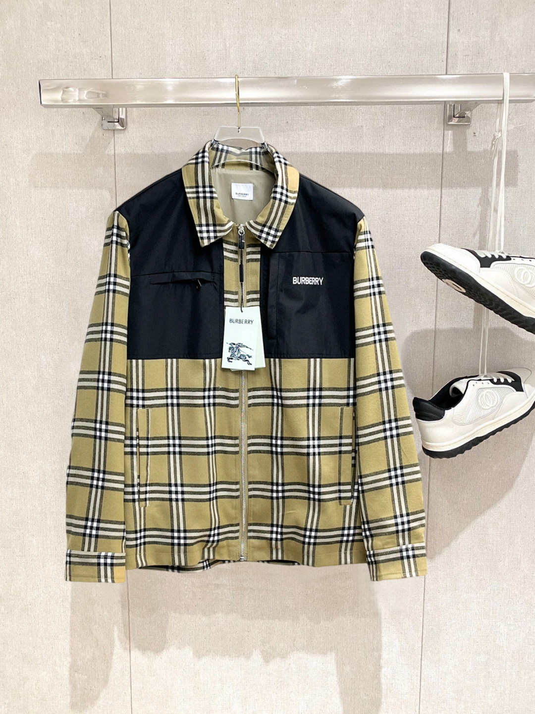 _dhz9sQ2BQEQa_DYIqID3Xrz3tqrKK_iUYDWdojw