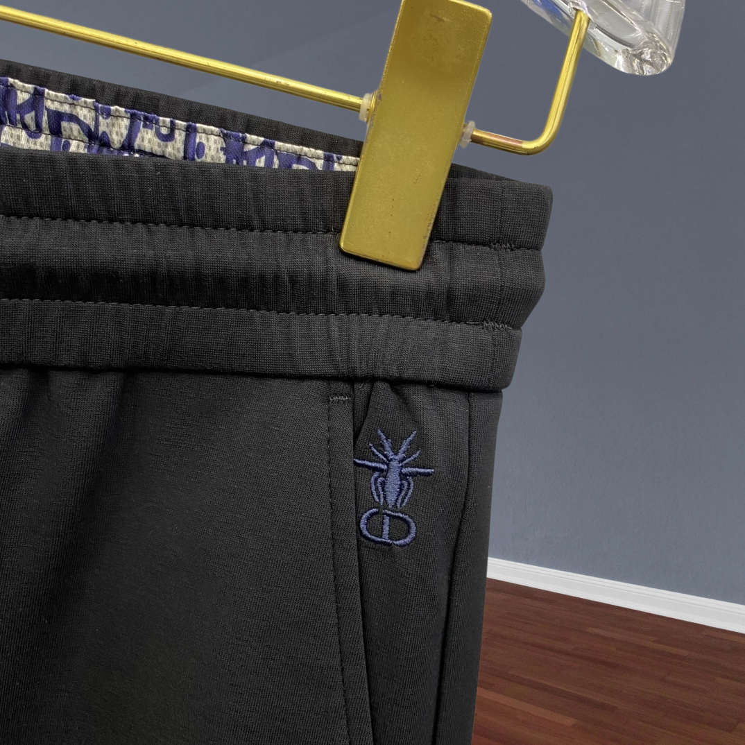 🔥DIOR 迪奥26年新品休闲裤🔥专柜热销款 品味与价值共享 身穿着非常舒适 低调不失奢华 穿出去非常有