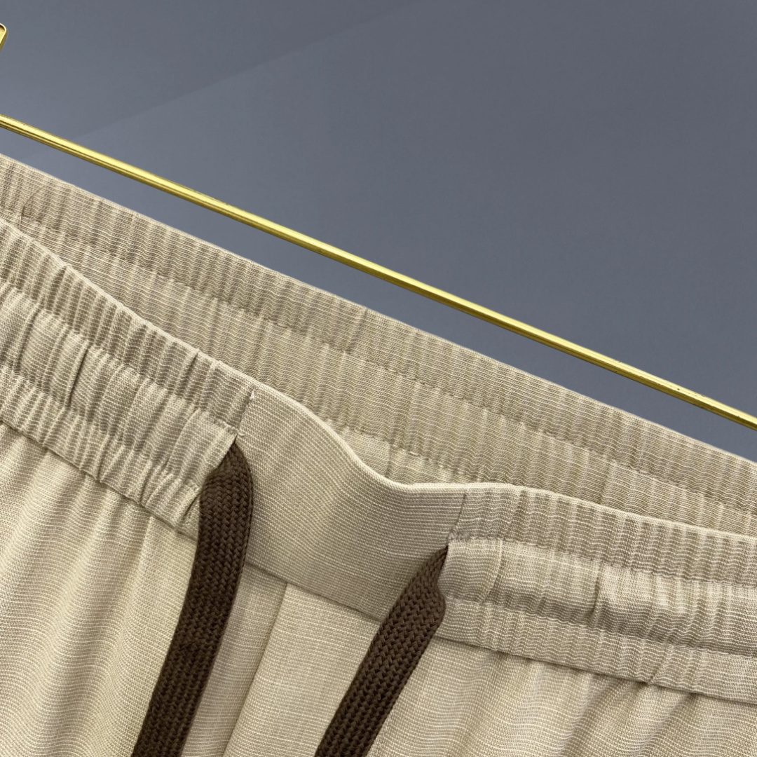 🔥Loro piana 诺悠翩雅 26年新品休闲裤🔥专柜热销款 品味与价值共享 身穿着非常舒适 低调不失