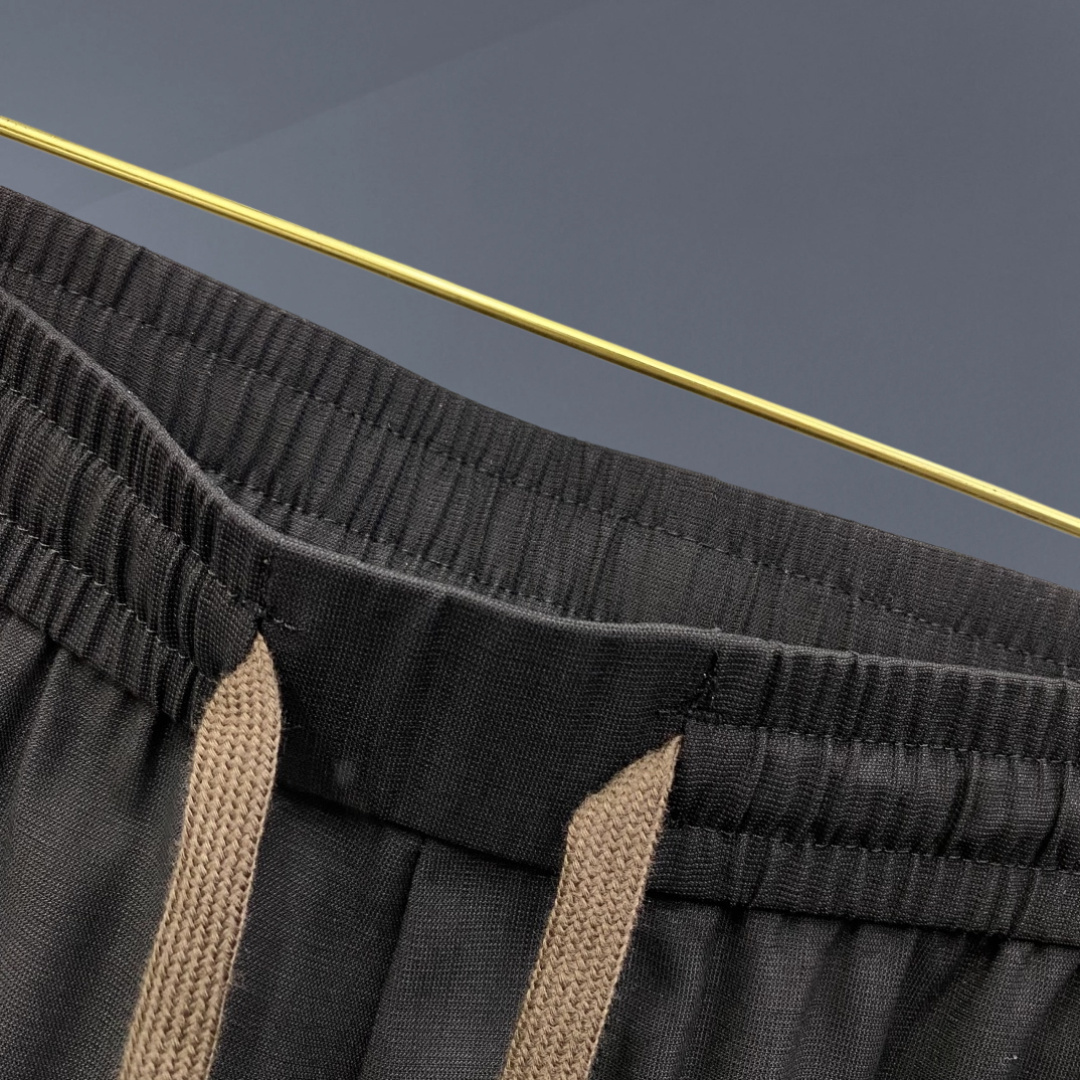 🔥Loro piana 诺悠翩雅 26年新品休闲裤🔥专柜热销款 品味与价值共享 身穿着非常舒适 低调不失