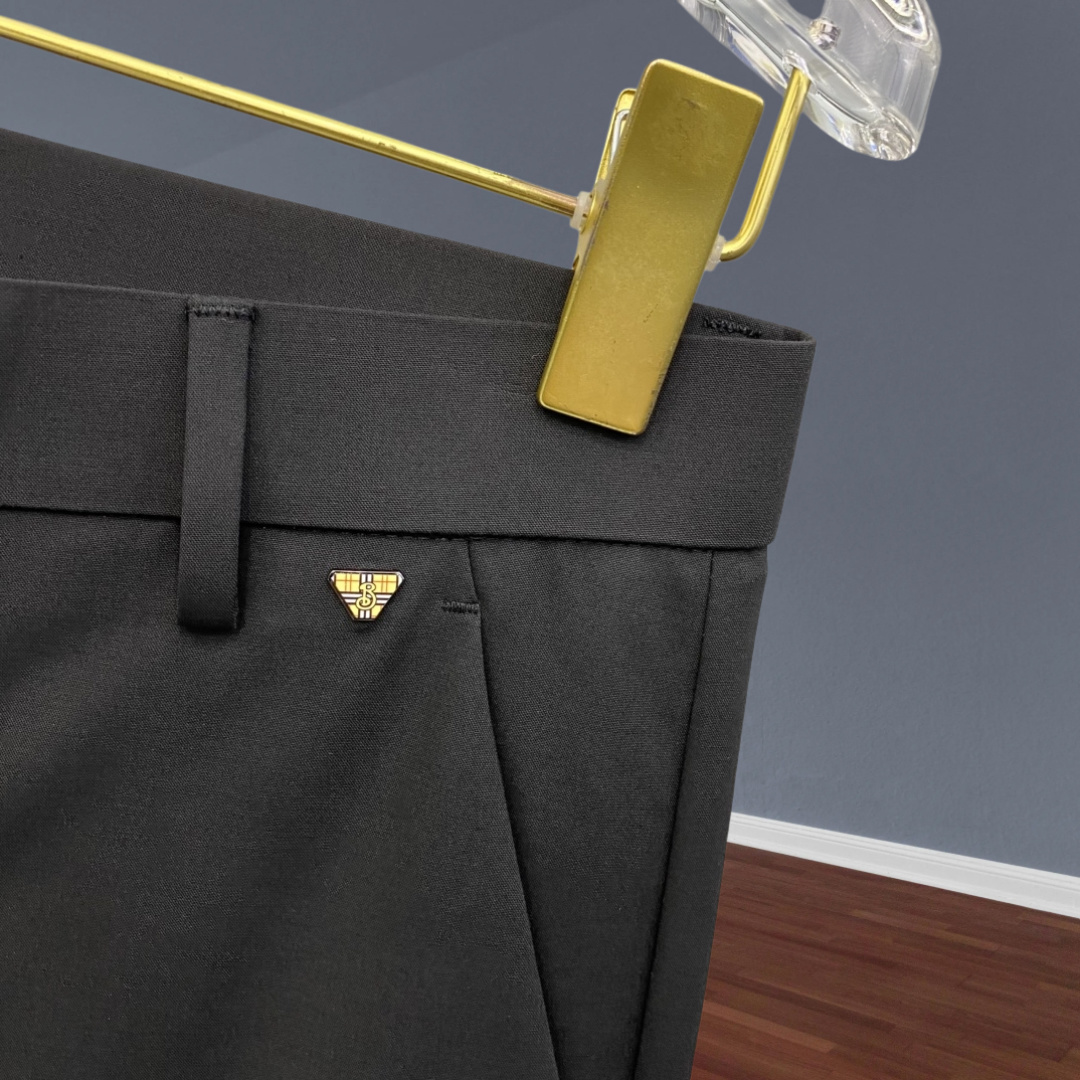 🔥BURBERRY 巴宝莉 26年新品休闲裤🔥专柜热销款 品味与价值共享 身穿着非常舒适 低调不失奢华 