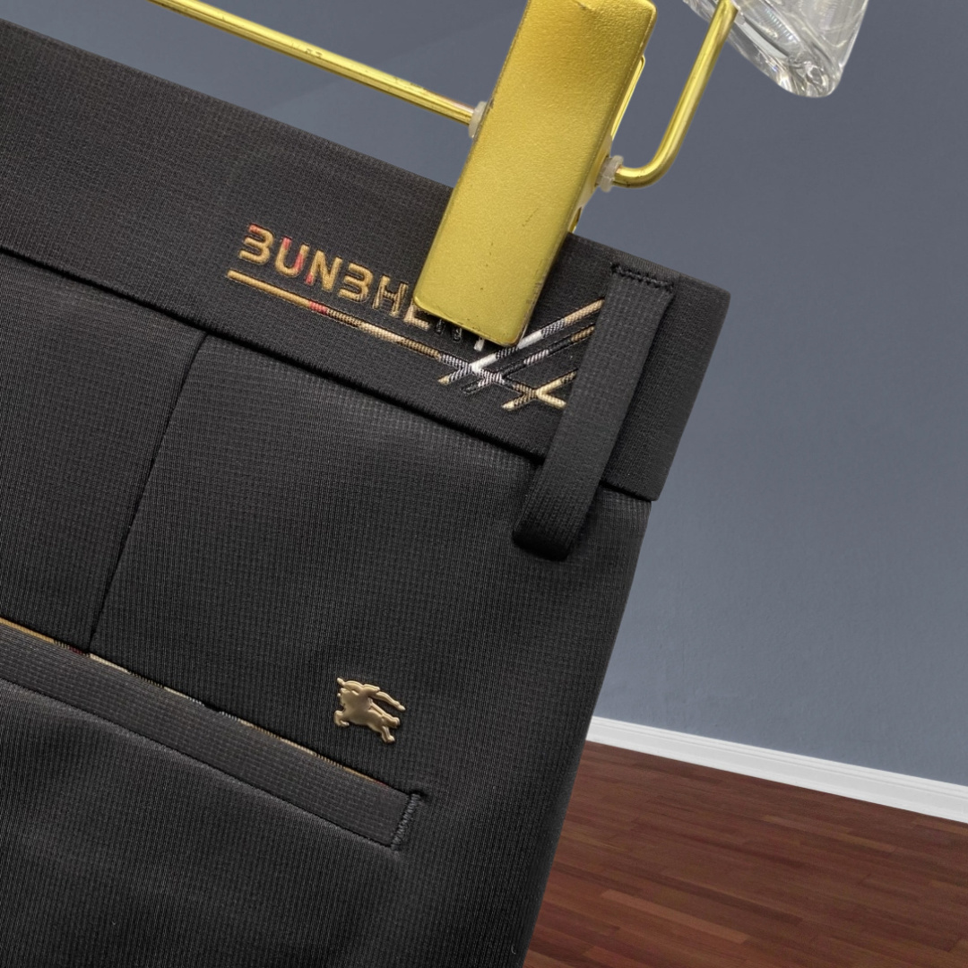 🔥BURBERRY 巴宝莉 26年新品休闲裤🔥专柜热销款 品味与价值共享 身穿着非常舒适 低调不失奢华 