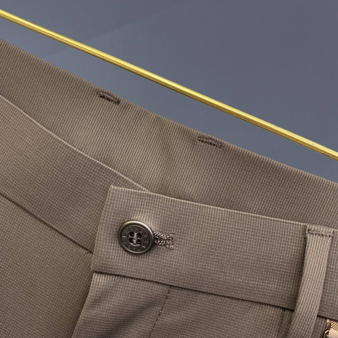 🔥BURBERRY 巴宝莉 26年新品休闲裤🔥专柜热销款 品味与价值共享 身穿着非常舒适 低调不失奢华 