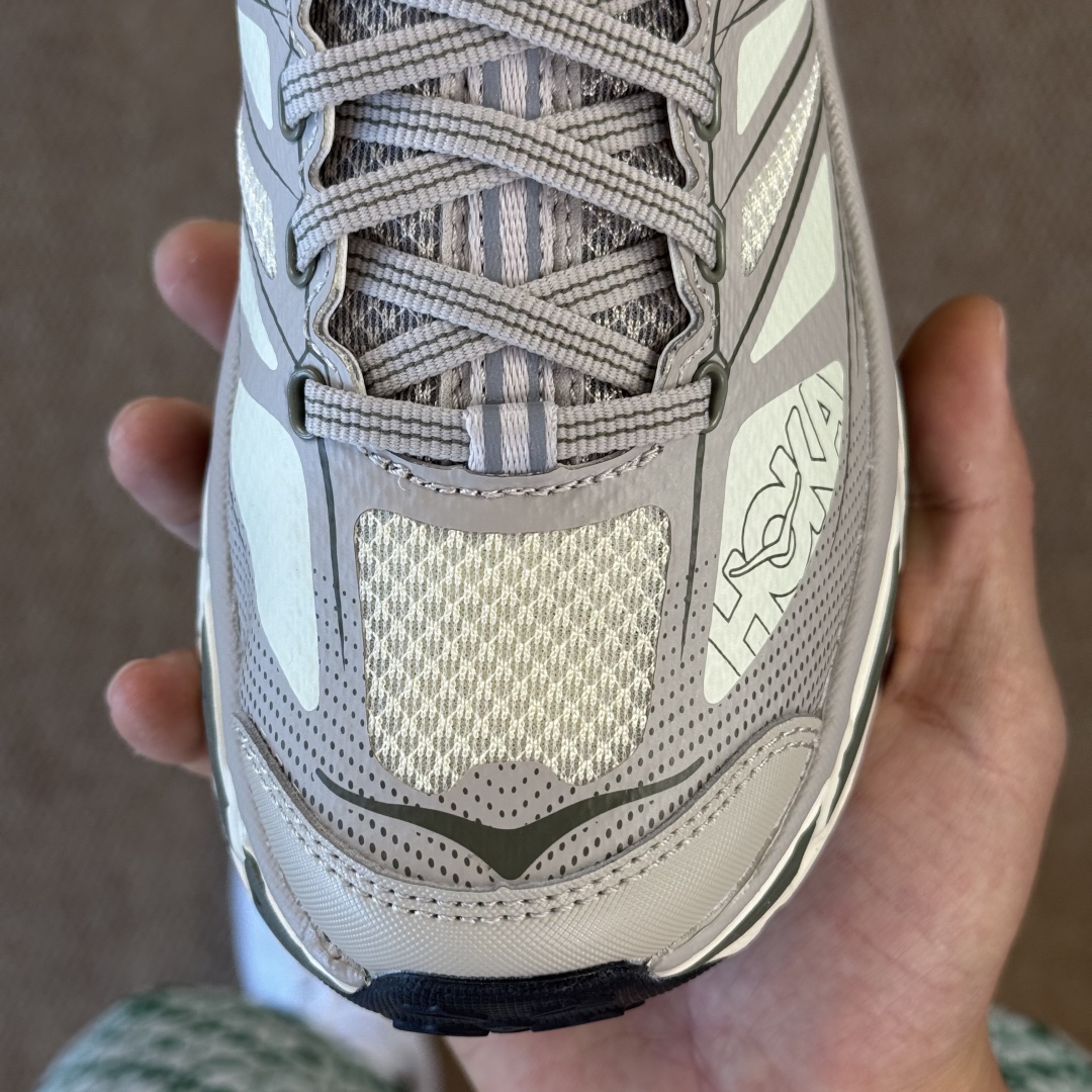  
HOKA ONE ONE Mafate Three 玛法特2.0 第15色：米棕色
独家高端版本！市