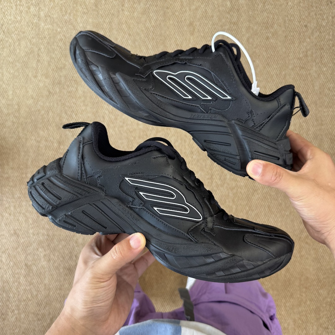福利特价GT版 巴黎世家16代 Monday 黑色Balenciaga Monday 巴黎世家牛皮革圆头