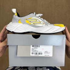 福利特价GT版 巴黎世家16代 Monday 白黄Balenciaga Monday 巴黎世家牛皮革圆头 福利特价GT版 巴黎世家16代 Monday 白黄Balenciaga Monday 巴黎世家牛皮革圆头