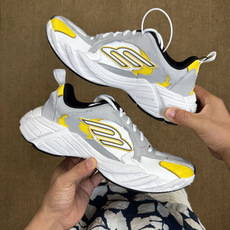 福利特价GT版 巴黎世家16代 Monday 白黄Balenciaga Monday 巴黎世家牛皮革圆头 福利特价GT版 巴黎世家16代 Monday 白黄Balenciaga Monday 巴黎世家牛皮革圆头