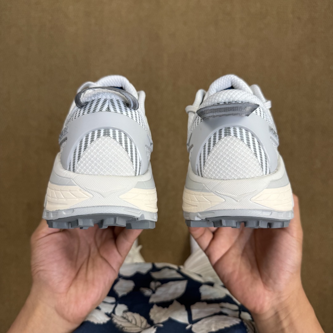  
HOKA ONE ONE Mafate Speed 玛法特2.0 第16色：灰色
独家高端版本！市售