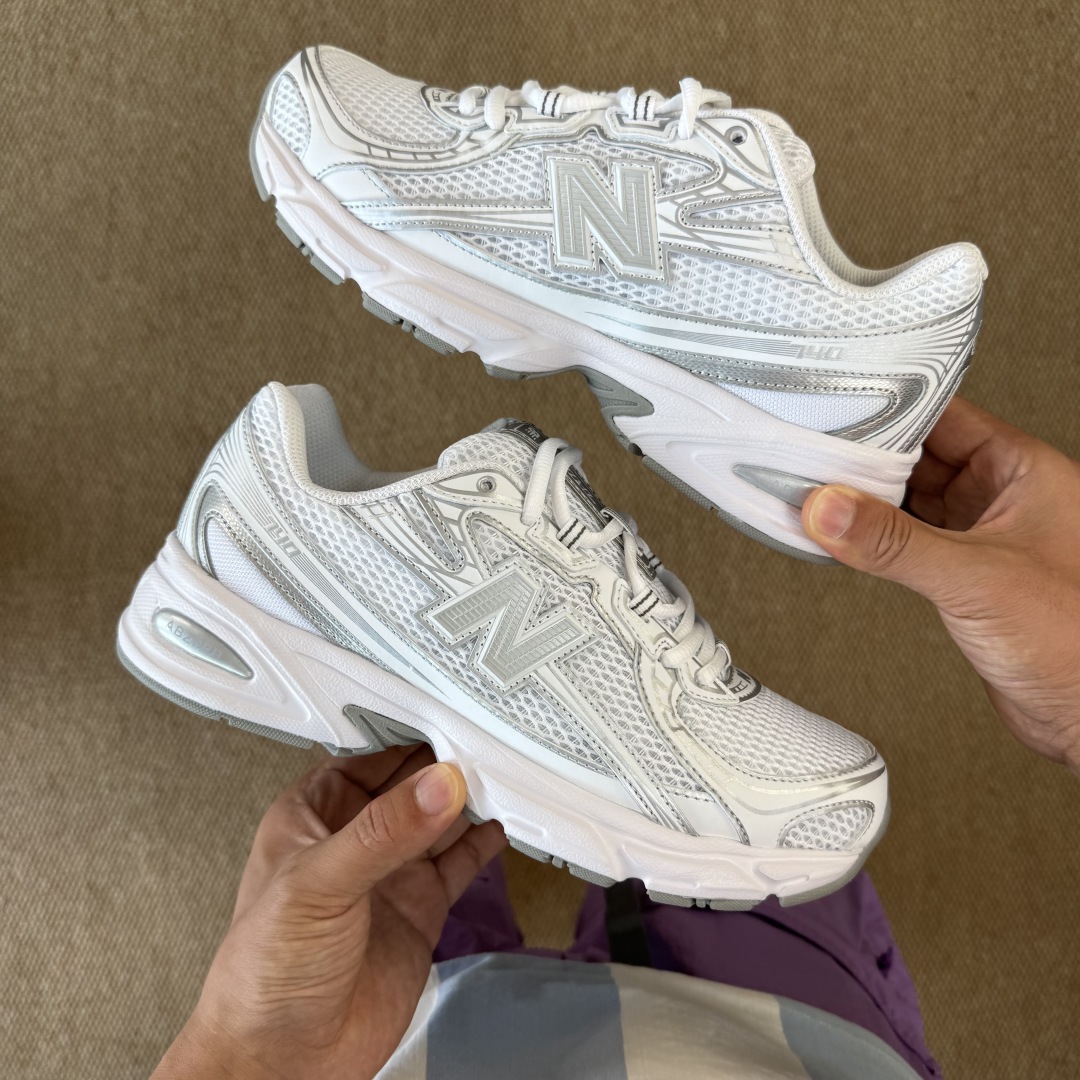 
最强性价比！新百伦nb740 第2色 白色
大厂出品，品质优价格合理，降维打击‼️
尺码36-46.