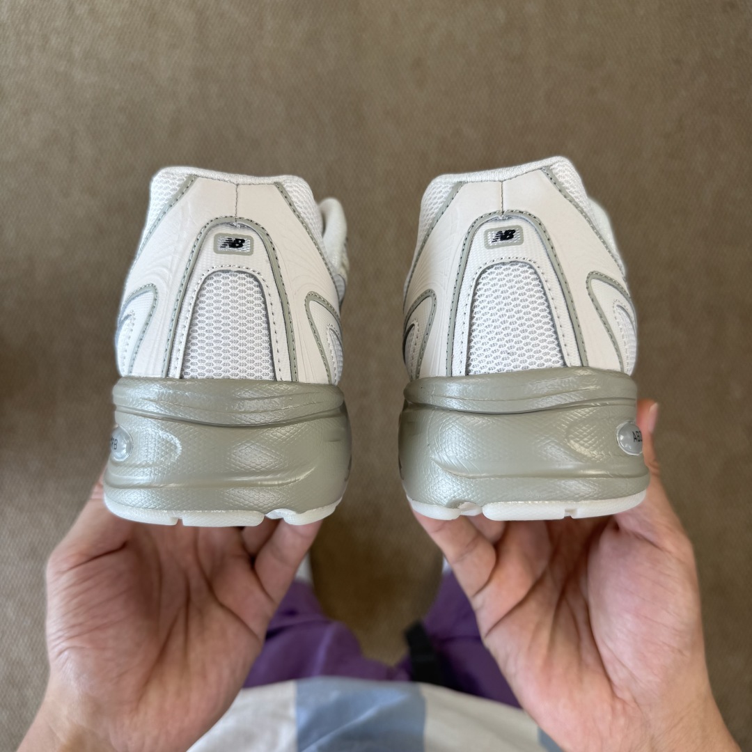  
最强性价比！新百伦nb740 第3色 米白棕
大厂出品，品质优价格合理，降维打击‼️
尺码36-46