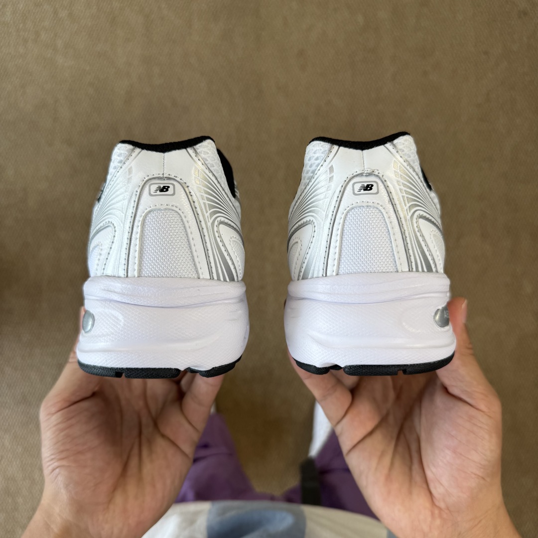  
最强性价比！新百伦nb740 第4色 银黑
大厂出品，品质优价格合理，降维打击‼️
尺码36-46.