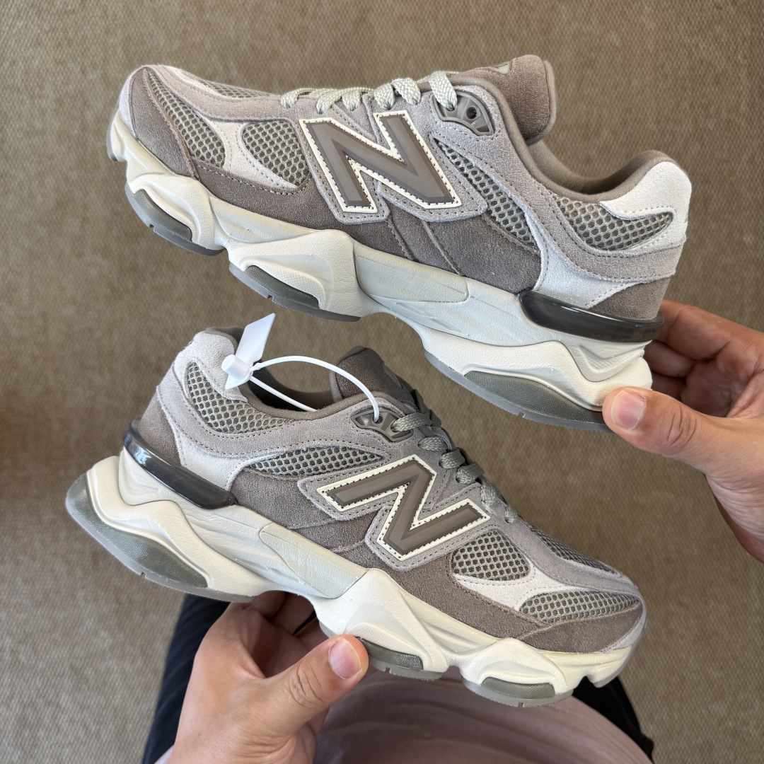  主推优势私
C版新百伦系列！NB9060第124色：灰棕色
无敌质感！最强版本36-47.5出货，行业