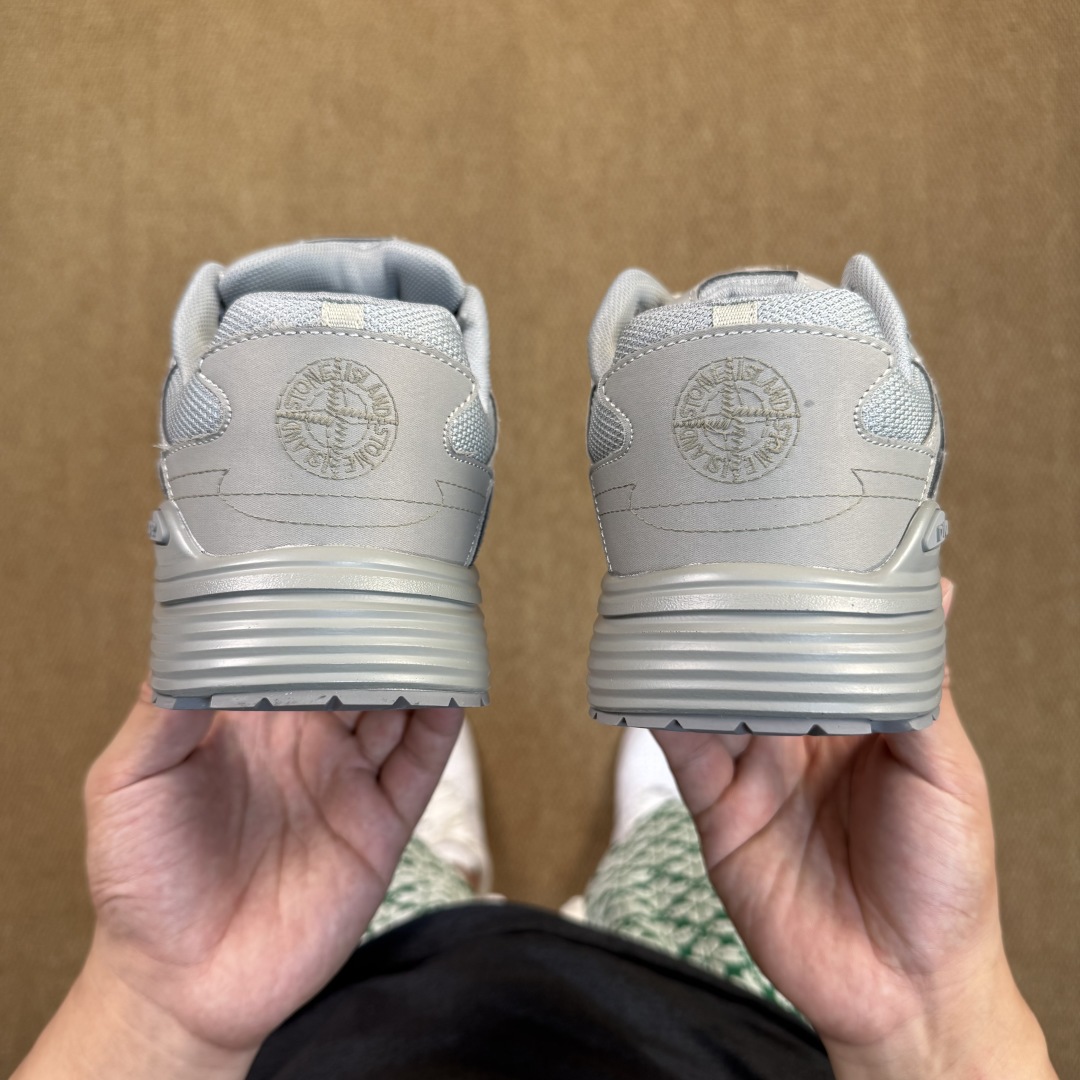  
极致性价比第26色‼️DIOR迪奥 B30 CD鞋 卡其色
PT仓现货发售！
尺码：39-46