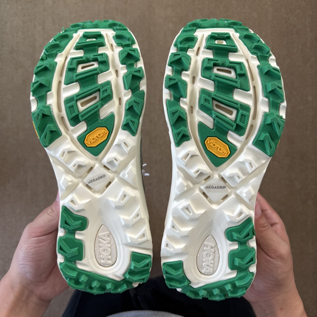 
HOKA ONE ONE Mafate Speed 玛法特2.0 第17色：白绿
独家高端版本！市售最