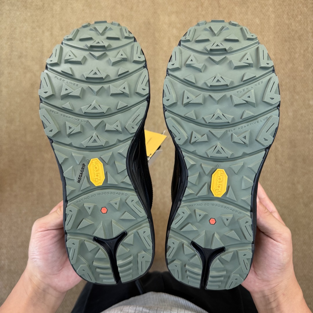   KAILAS 凯乐石山行-2 GTX户外越野鞋 
裸鞋圈硬通货！平台充正批次！零售首选！
第1色墨黑