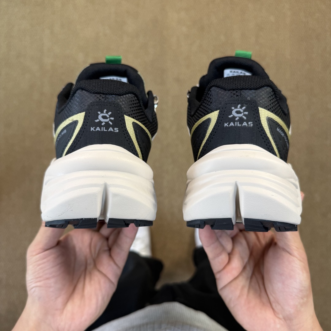  KAILAS 凯乐石山行-2 GTX户外越野鞋 
裸鞋圈硬通货！平台充正批次！零售首选！
第2色荒野 